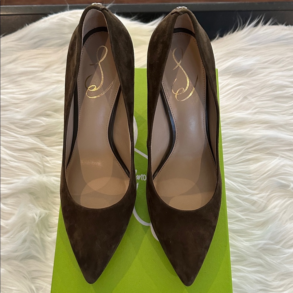 Sam Edelman Army green Suede Heels.